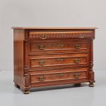 1031 3359 CHEST OF DRAWERS